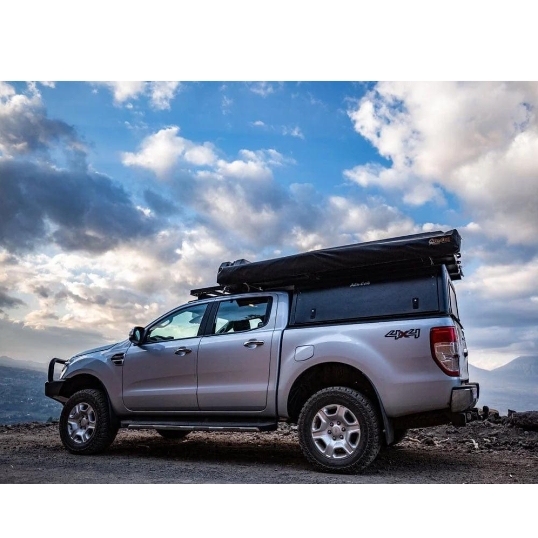 ALUCAB CANOPY EXPLORER PARA TOYOTA HILUX REVO