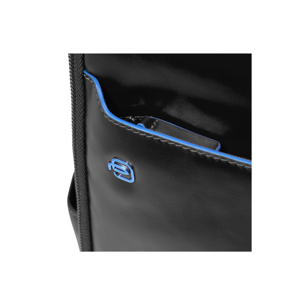 PIQUADRO MOCHILA DE 14" DE VIAJE CON SISTEMA DE ACCESO RAPIDO
