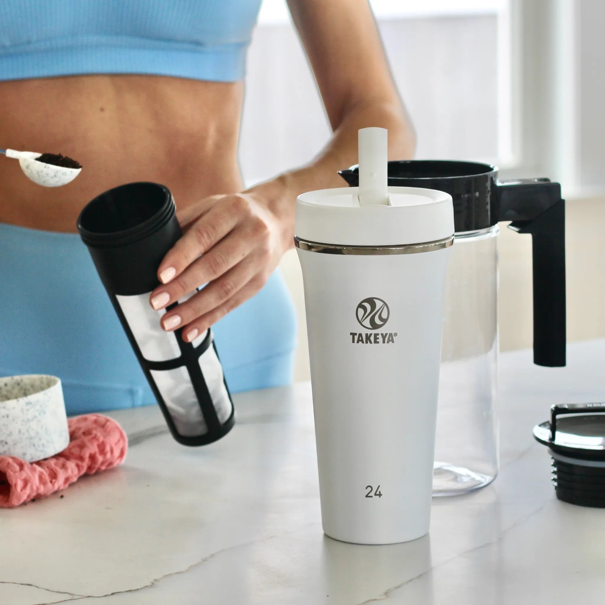 TAKEYA VASO AISLADOR CON PAJILLA 24oz
