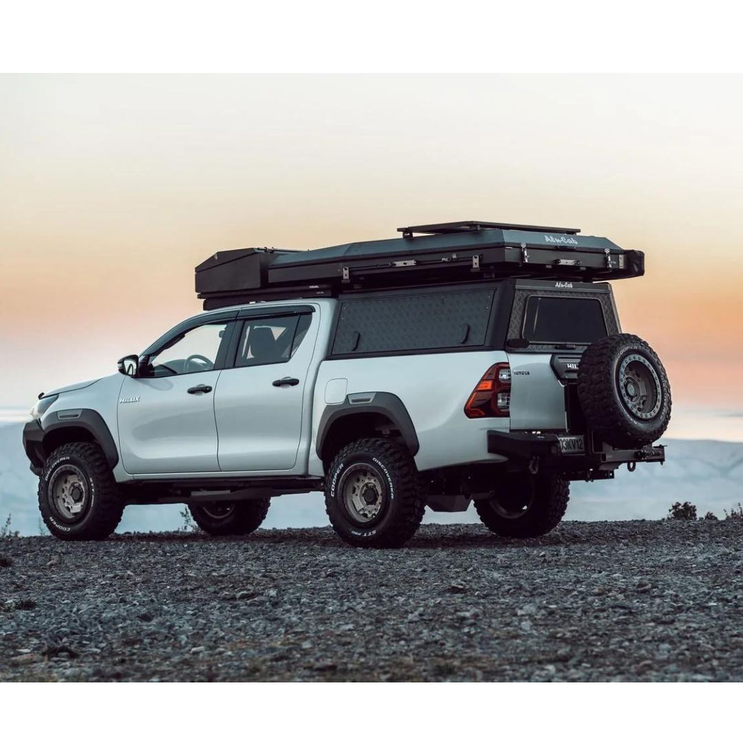 ALUCAB CANOPY EXPLORER PARA TOYOTA HILUX REVO