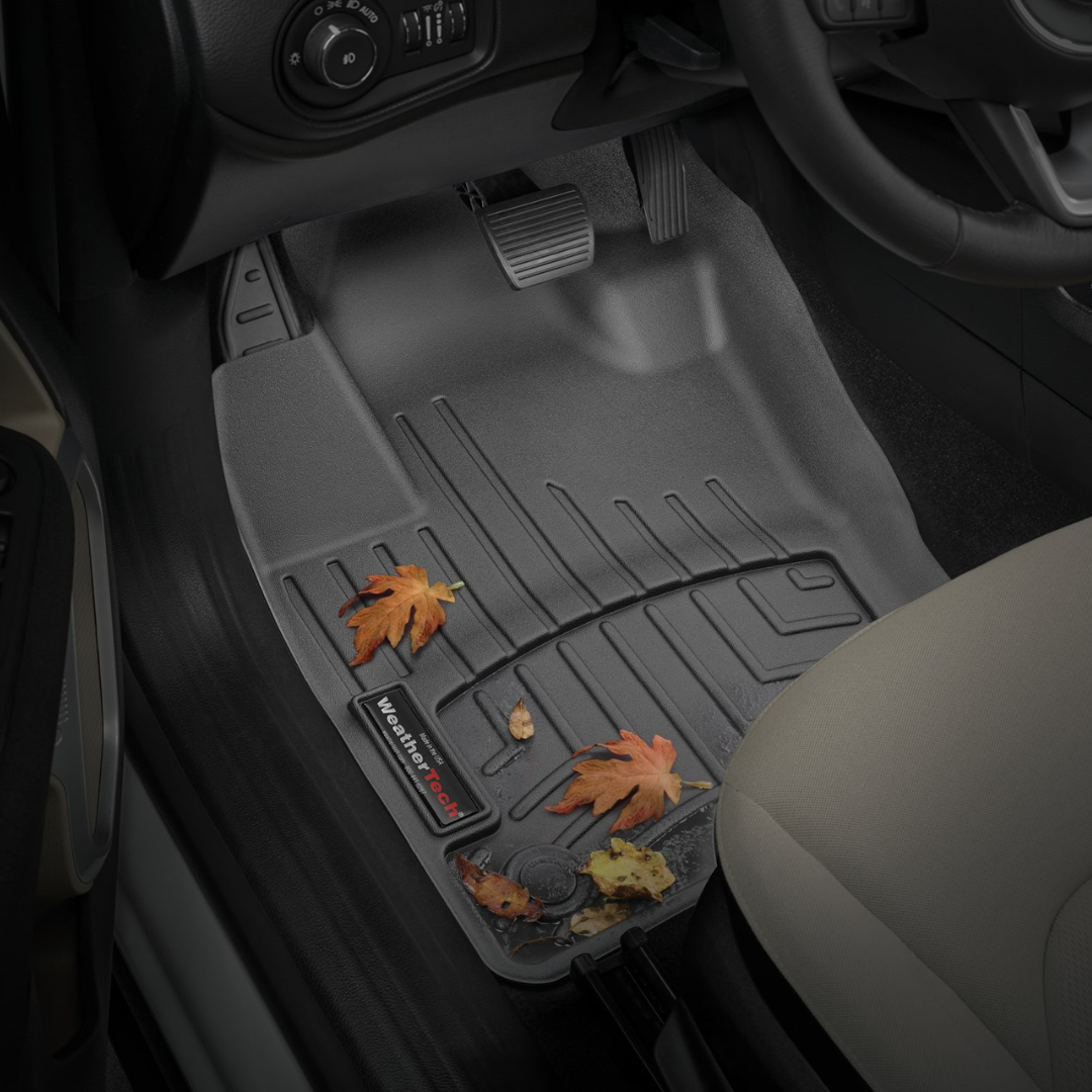 WEATHERTECH PISO FILA 1 y 2 PARA SUZUKI